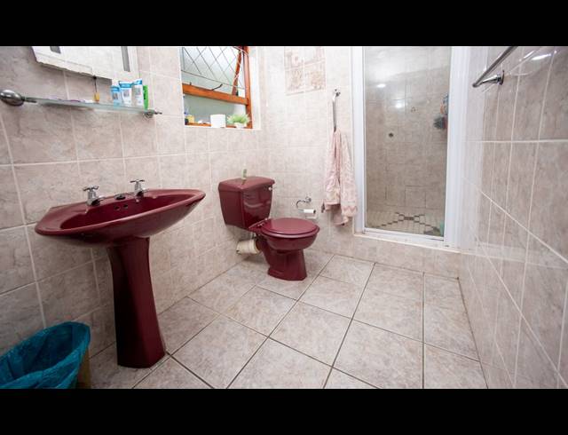 3 BEDROOM HOUSE FOR SALE IN NAHOON VALLEY PARK